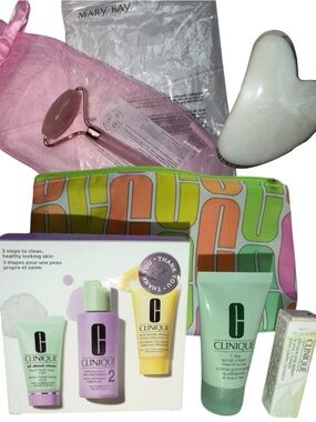 Clinique Green and Purple Skincare Set with Colorful Zip Pouch